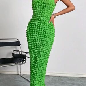 Form-Fitting Green Textured Maxi Dress